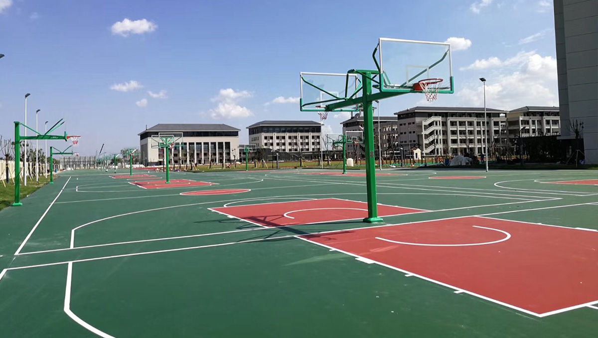 常州戚墅堰學校硅PU球場